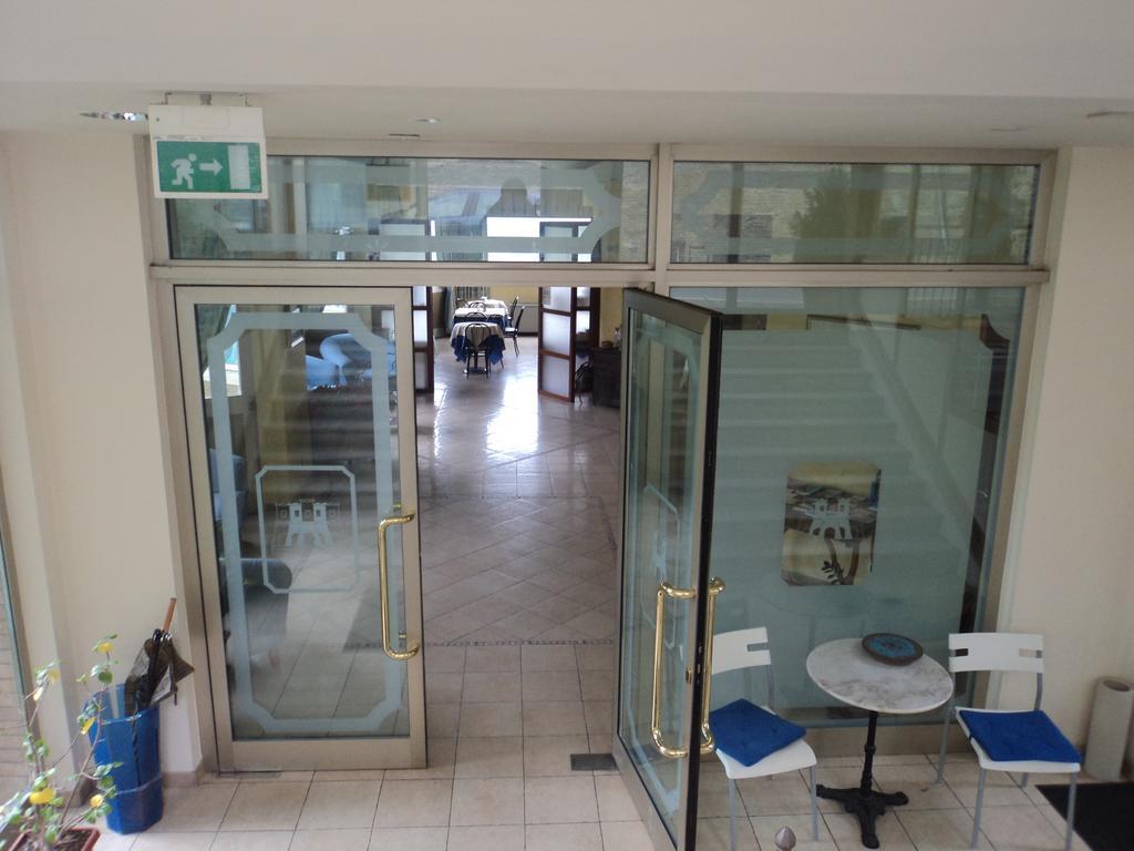 Hotel La Fonte Osimo Buitenkant foto
