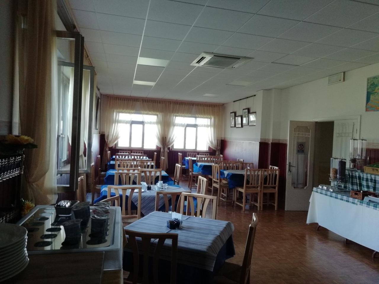 Hotel La Fonte Osimo Buitenkant foto